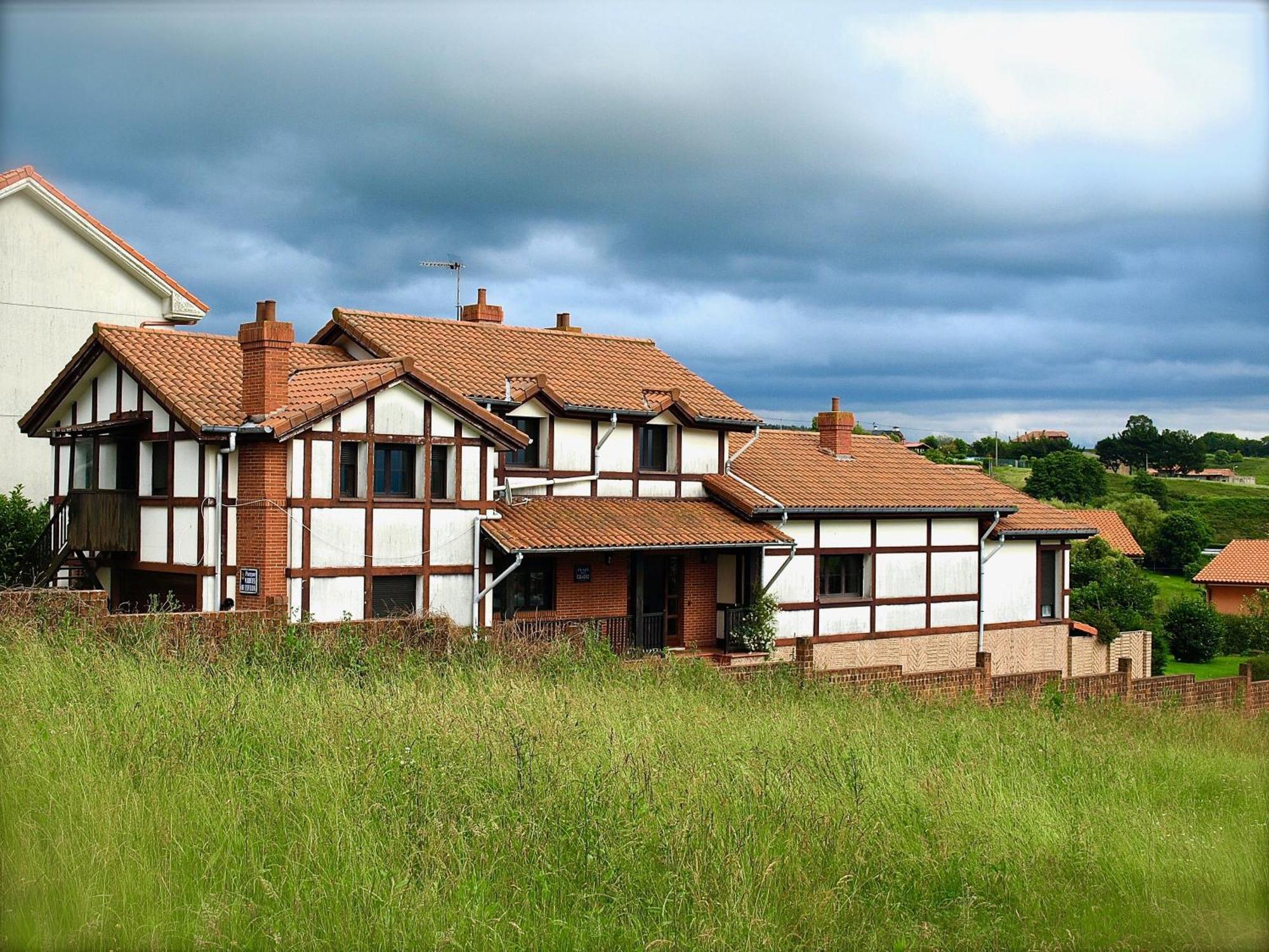 Casaboo - *